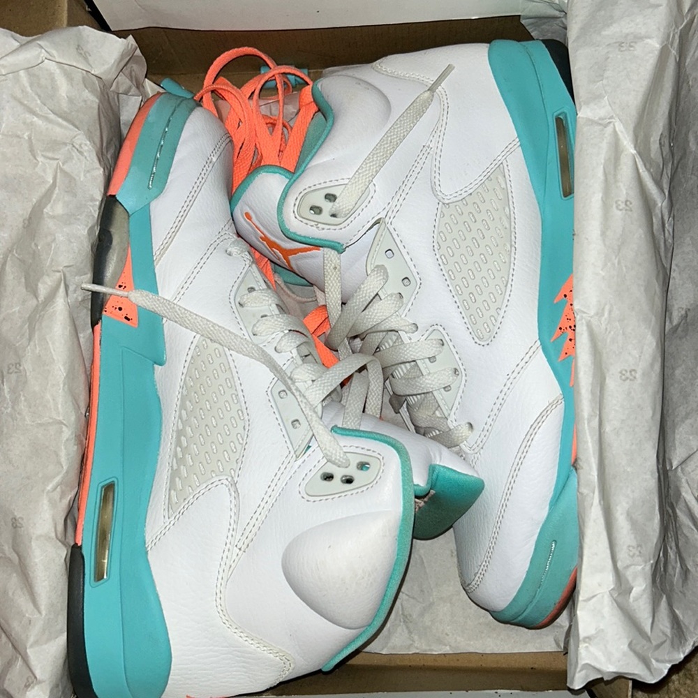 Nike Air Jordan 5 Retro!!!